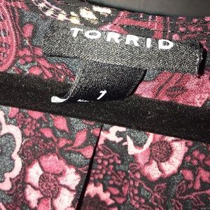 torrid Tops - Torrid Long Tank Top Size 1 torrid Tops - Torrid Long Tank Top Size 1